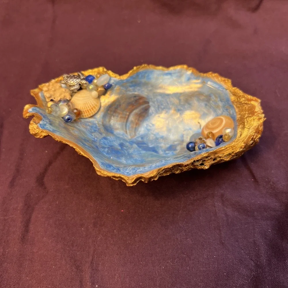 Shelly Cove beautiful hand